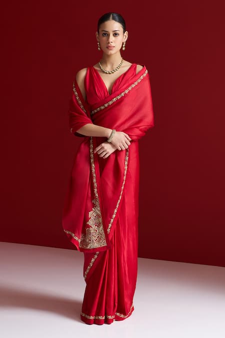 Sitaraa Svaraa Red Embroidered Saree With Blouse