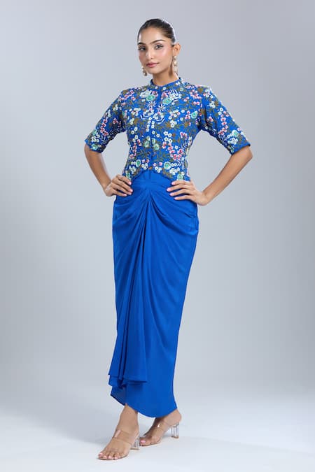 Samyukta Singhania_Blue Crepe Embroidery Round Neck Jacket And Skirt Set _at_Aza_Fashions