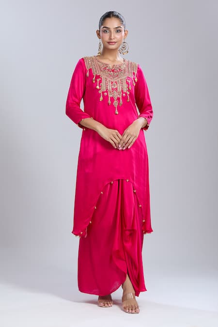 Samyukta Singhania Embroidered Tunic & Skirt Set 
