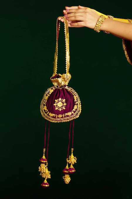 saina kapoor Intricate Aari Work Potli Bag 