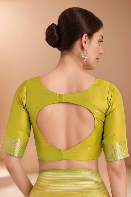 Buy_Samyukta Singhania_Green Tassels, Zari V-neck Woven Banarasi Silk Saree With Blouse _Online_at_Aza_Fashions