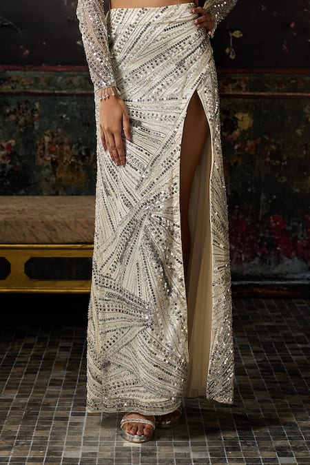 Shop Diyarajvvir Ivory Tulle, Satin, Lycra Sequins, Beads, Embelllished Blose With Slit Skirt Online at Aza Fashions Shop_Diyarajvvir_Ivory Tulle, Satin, Lycra Sequins, Beads, Embelllished Blose With Slit Skirt _Online_at_Aza_Fashions