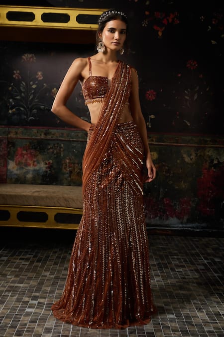 Diyarajvvir Rust Tulle Sequins, Beads, Zari Square Embellished Pre-draped Saree With Blouse