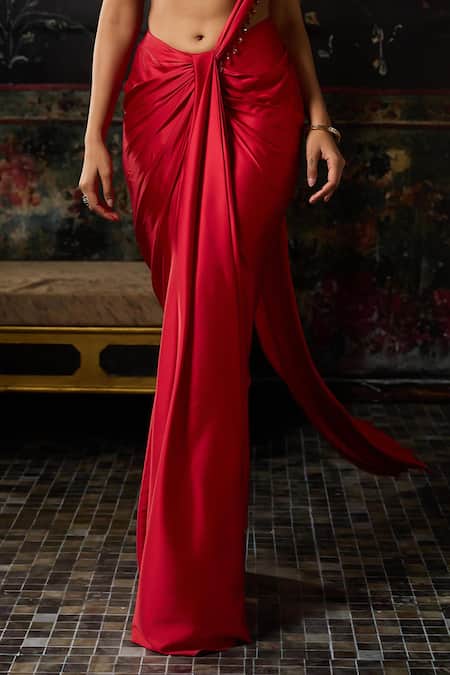 Diyarajvvir Red Tulle, Satin Beads, Embroidery, Pre-draped Saree With Embellished Blouse Online at Aza Fashions Diyarajvvir_Red Tulle, Satin Beads, Embroidery, Pre-draped Saree With Embellished Blouse _Online_at_Aza_Fashions