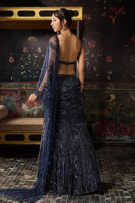 Shop Diyarajvvir Blue Tulle, Satin, Lycra, Pre-draped Mermaid Saree And Embellished Blouse Set at Aza Fashions Shop_Diyarajvvir_Blue Tulle, Satin, Lycra, Pre-draped Mermaid Saree And Embellished Blouse Set _at_Aza_Fashions