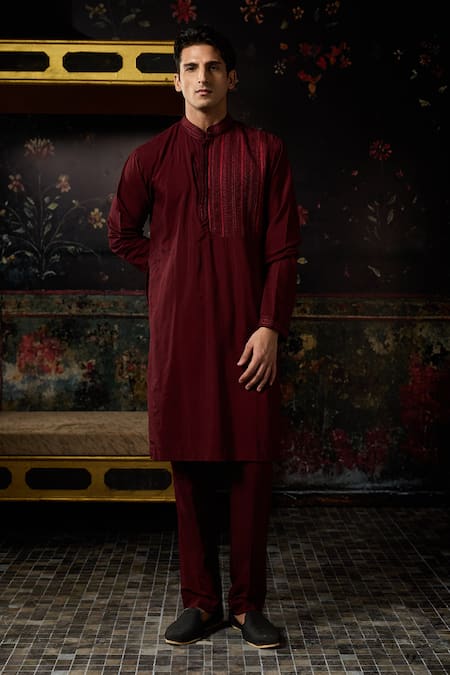 Diyarajvvir Maroon Cotton, Silk Cut Work, Embroidery Kurta With Pant