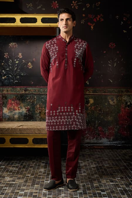 Diyarajvvir Embroidered Kurta With Pant 