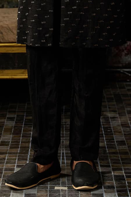 Diyarajvvir_Black Embroidery Jacket Kurta With Pant _Online_at_Aza_Fashions