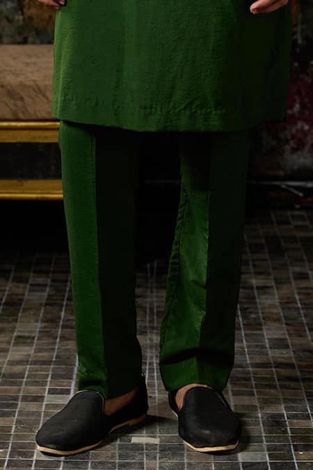 Diyarajvvir_Green Cotton, Silk Embroidery Kurta With Pant _Online_at_Aza_Fashions