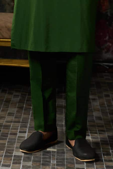 Diyarajvvir_Green Cotton, Silk Diamonds, Zari Embroidered Kurta With Pant _Online_at_Aza_Fashions