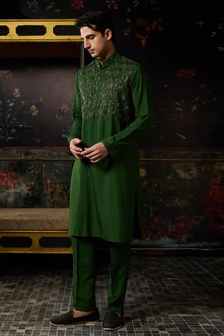 Diyarajvvir Embroidered Kurta With Pant 