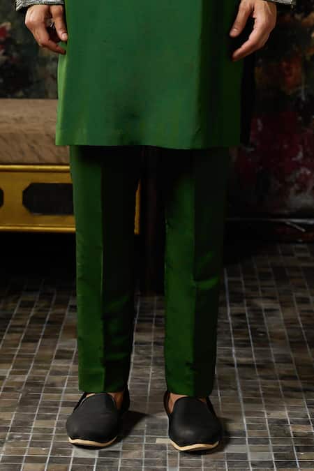 Diyarajvvir_Green Cotton, Silk Embroidery Yoke Kurta With Pant _Online_at_Aza_Fashions