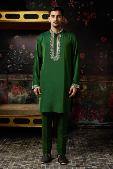 Diyarajvvir Embroidered Yoke Kurta With Pant 