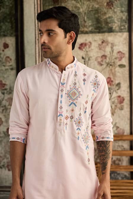 Buy_Diyarajvvir_Blush Cotton, Silk Embroidery Kurta With Pant _Online_at_Aza_Fashions