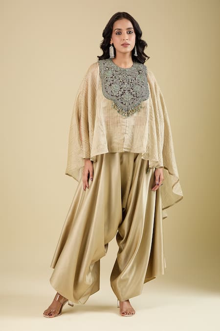 Prisho Beige Embroidery Round Neck Floral Kaftan Set 