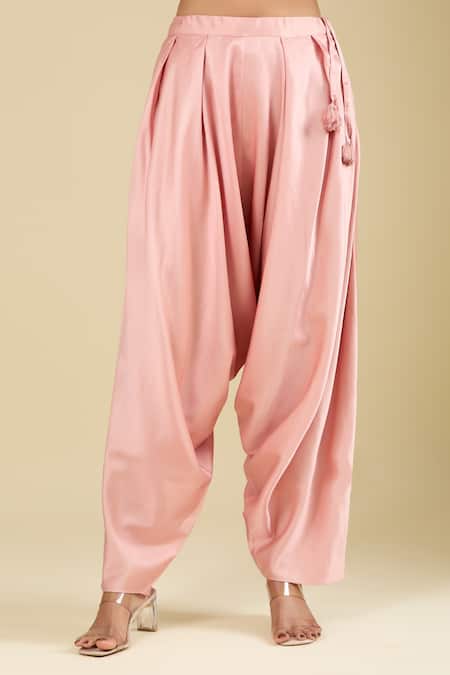 Prisho Peach Embroidery Round Neck Scallop Kaftan Pant Set Online at Aza Fashions Prisho_Peach Embroidery Round Neck Scallop Kaftan Pant Set _Online_at_Aza_Fashions