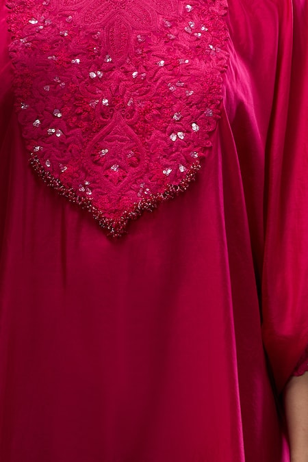 Prisho_Fuchsia Sequins, Embroidery V-neck Applique Work Kaftan With Pant _Online_at_Aza_Fashions