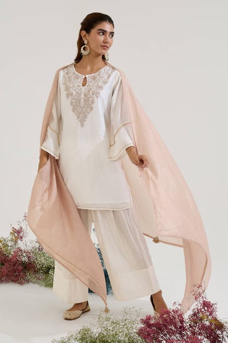Nero India White Chanderi Embroidery, Tassels Keyhole Neck Floral Kurta Set at Aza Fashions Nero India_White Chanderi Embroidery, Tassels Keyhole Neck Floral Kurta Set _at_Aza_Fashions