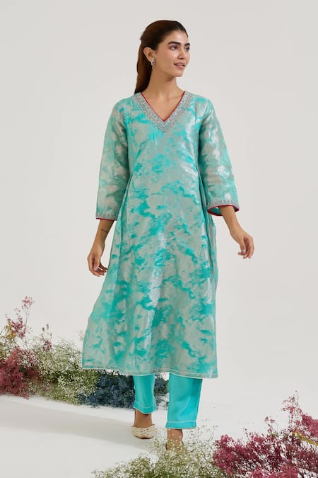 Nero India Textured Kurta With Pant 