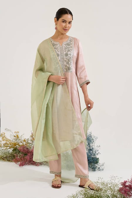 Nero India Floral Embroidered Yoke Kurta Set 