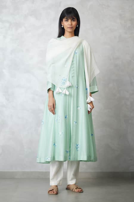 Buy_Nachiket Barve_Green Chanderi Embroidery Mandarin Collar Dottie Kalidar Kurta _Online_at_Aza_Fashions
