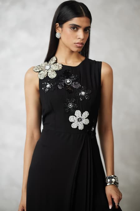 Buy_Nachiket Barve_Black Georgette, Shantoon Beads, Sequins Round Neck Florencio Jumpsuit _Online_at_Aza_Fashions