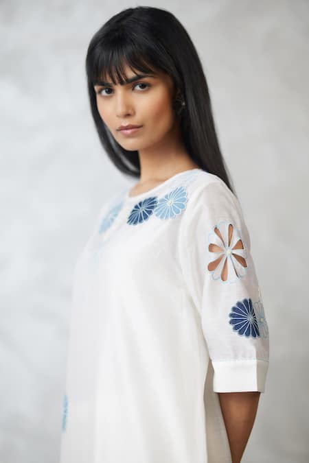 Nachiket Barve_Ivory Chanderi Applique Round Neck Cutwork Kurta _at_Aza_Fashions