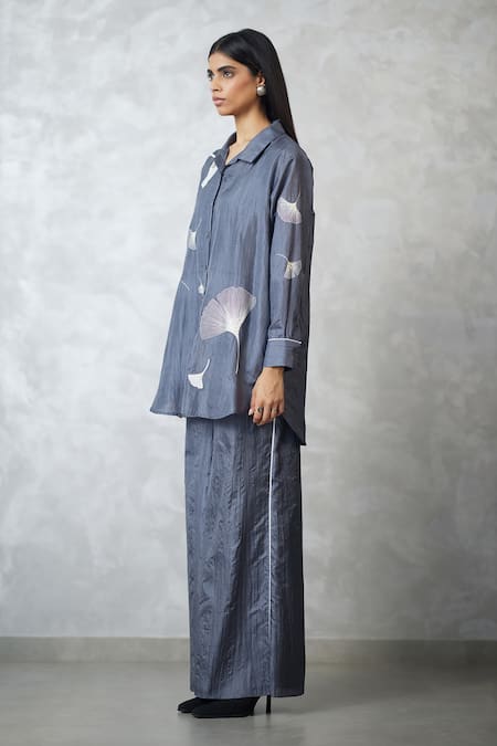 Nachiket Barve_Gray Silk Embroidery Collared Ginkgo Crushed Shirt And Pant Set _Online_at_Aza_Fashions