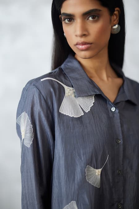 Nachiket Barve_Gray Silk Embroidery Collared Ginkgo Crushed Shirt And Pant Set _at_Aza_Fashions