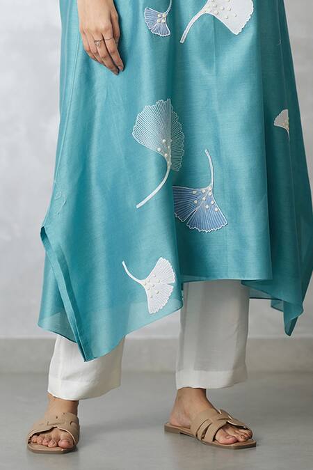 Nachiket Barve_Green Chanderi, Tussar, Georgette Tassels Round Ginkgo Trapezium Kurta Pant Set _Online_at_Aza_Fashions