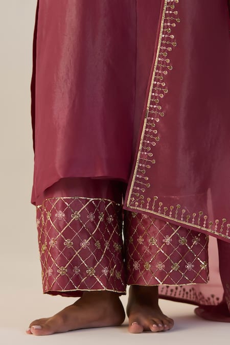 Buy_Sarang Kaur_Purple Tissue Embroidery V-neck Badla Kurta Set _Online_at_Aza_Fashions