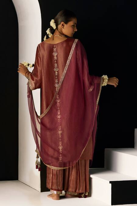 Sarang Kaur Rust Sana Kurta Set 