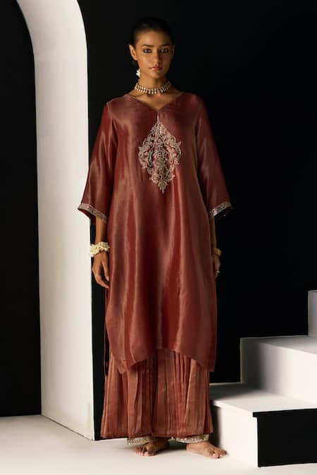 Sarang Kaur_Rust Tissue, Silk, Organza Embroidery V-neck Sana Kurta Set _at_Aza_Fashions