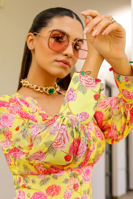 Buy_Sanam_Yellow Chiffon V-neck Rose Print Peplum Top And Pant Set 