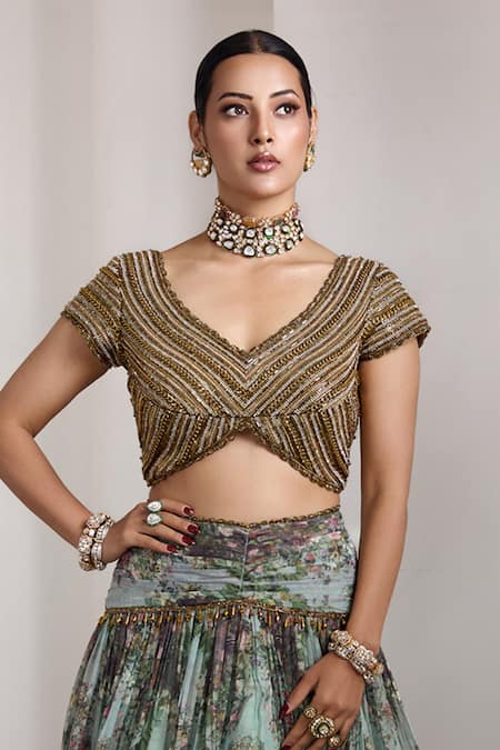 Rocky Star_Blue Embroidery, Beads Plunge Neck Floral Pattern Lehenga Set _Online_at_Aza_Fashions