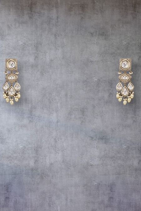 Buy_Auraa Trends_Gold Plated Stones Pearl And Crystal Choker Set_Online_at_Aza_Fashions