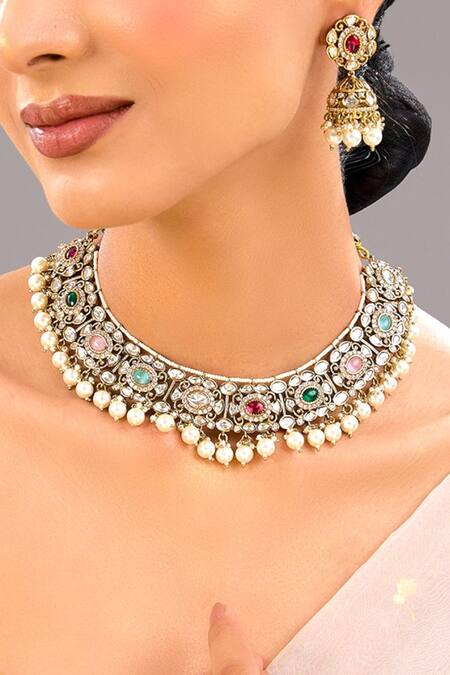 Shop_Auraa Trends_Multi Color Pearls, Stones Multicolor Kundan Choker Necklace Set_Online_at_Aza_Fashions