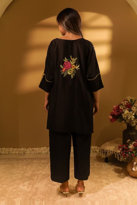 BO Tree Hana Stripe Woven Kaftan With Pant 