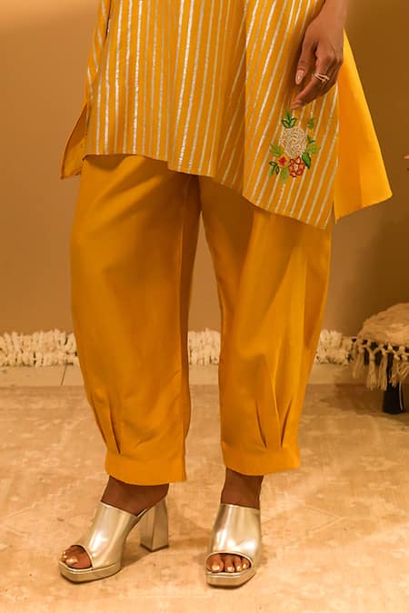 BO Tree_Yellow Chanderi Embroidery Split V-neck Maha Kaftan With Pant _Online_at_Aza_Fashions