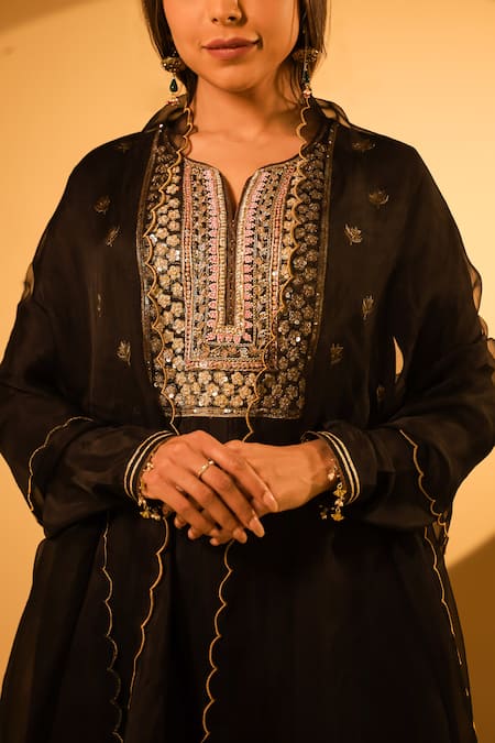 Shop_BO Tree_Black Silk, Organza Sequins, Embroidery Split Hamza Zardozi Kurta Pant Set _Online_at_Aza_Fashions