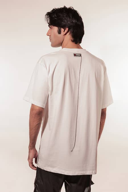 Jubinav Chadha White Cotton Embroidery Kantha Doodle T-shirt Online at Aza Fashions Jubinav Chadha_White Cotton Embroidery Kantha Doodle T-shirt _Online_at_Aza_Fashions