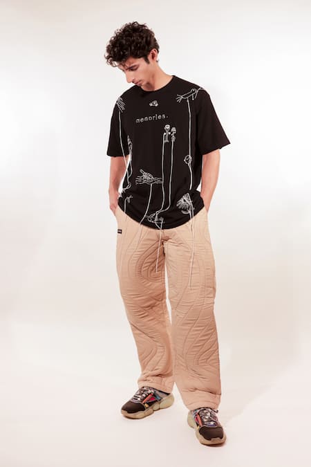 Buy Jubinav Chadha Black Cotton Embroidery Kantha Doodle T-shirt Online at Aza Fashions Buy_Jubinav Chadha_Black Cotton Embroidery Kantha Doodle T-shirt _Online_at_Aza_Fashions