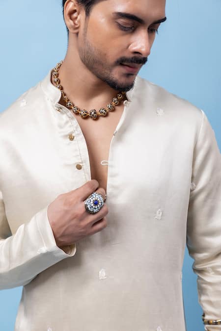 Buy PAARSH Silver Linen, Satin Embroidery Lacy Grey Kurta Online at Aza Fashions Buy_PAARSH_Silver Linen, Satin Embroidery Lacy Grey Kurta _Online_at_Aza_Fashions