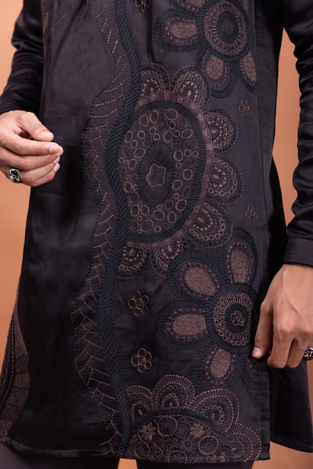 PAARSH Brown Linen, Satin Embroidery Bourbon Eclipse Kurta at Aza Fashions PAARSH_Brown Linen, Satin Embroidery Bourbon Eclipse Kurta _at_Aza_Fashions
