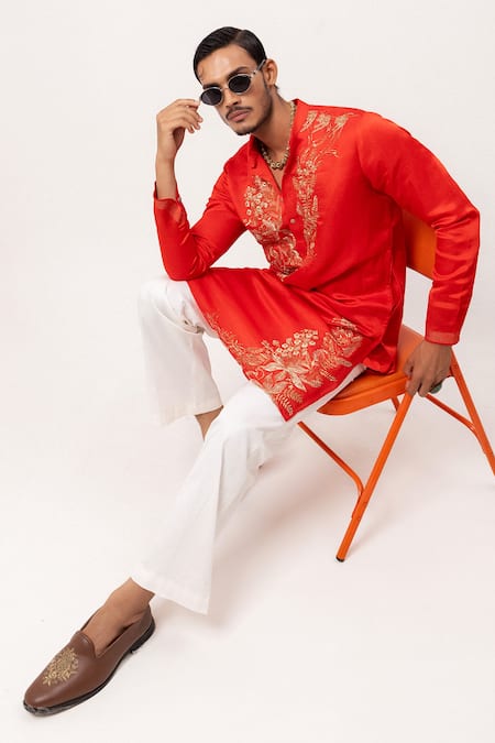 Buy PAARSH Orange Linen, Satin Embroidery Saffron Gleam Kurta Online at Aza Fashions Buy_PAARSH_Orange Linen, Satin Embroidery Saffron Gleam Kurta _Online_at_Aza_Fashions