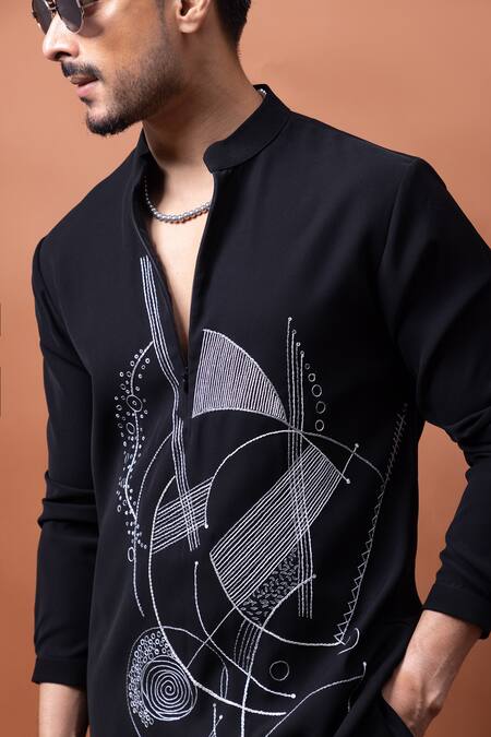 Buy_PAARSH_Black Embroidery Ashen Echo Kurta Set _Online_at_Aza_Fashions