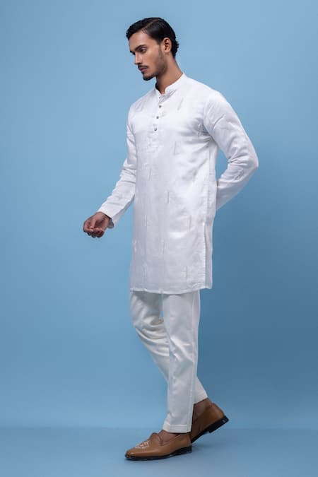 PAARSH White Linen, Satin Embroidery Kurta Online at Aza Fashions PAARSH_White Linen, Satin Embroidery Kurta _Online_at_Aza_Fashions