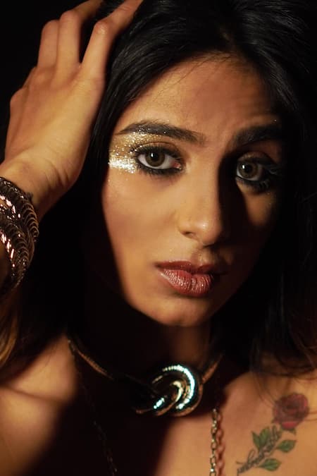 Buy_Rejuvenate Jewels_Silver Plated Single Knot Metallic Necklace _Online_at_Aza_Fashions