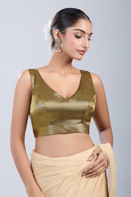 Samyukta Singhania_Green Silk V-neck Textured Self Design Blouse _Online_at_Aza_Fashions