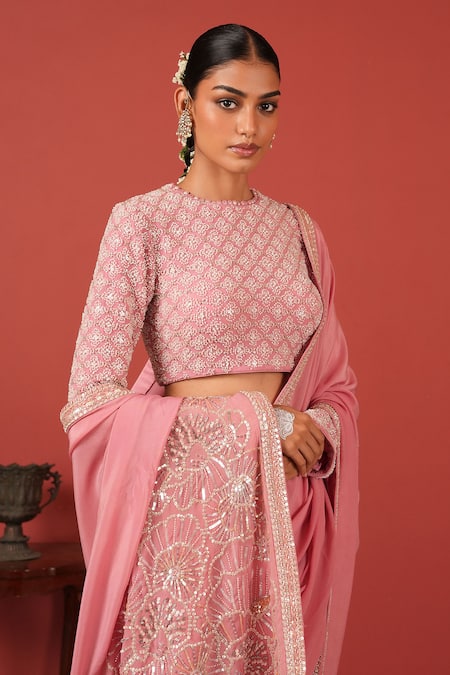Buy_Suruchi Parakh_Pink Georgette, Crepe Embroidery Round Neck Saree With Statement Blouse 